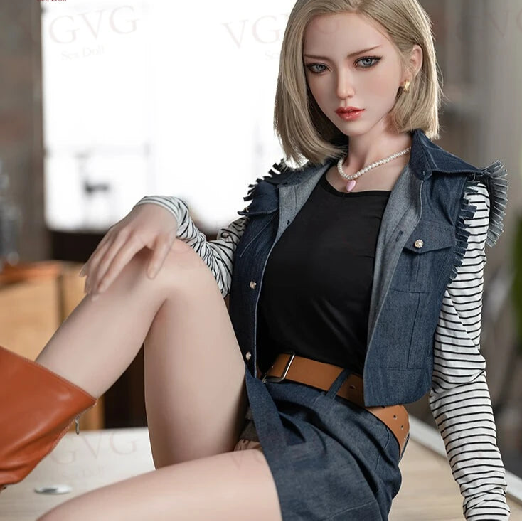 Fiona by DesireLust
